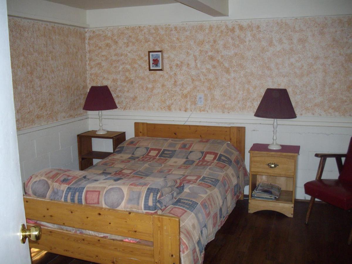 Lake Trail Guesthouse Cumberland Habitación foto